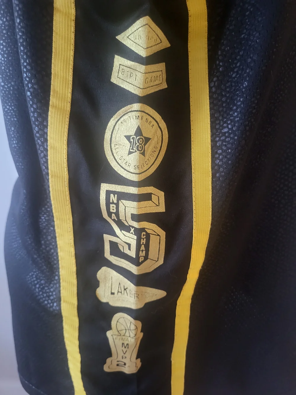 Nike Kobe Bryant Commemorative SnakeSkin Jersey Golden Edition